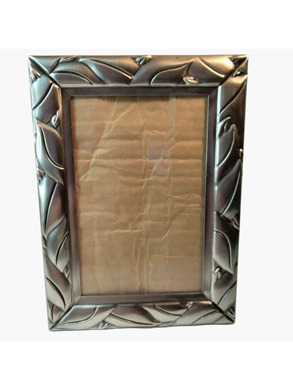 Decorative Silver Tone Picture Frame  Leaf Design Free Standing Desktop 3 x 5